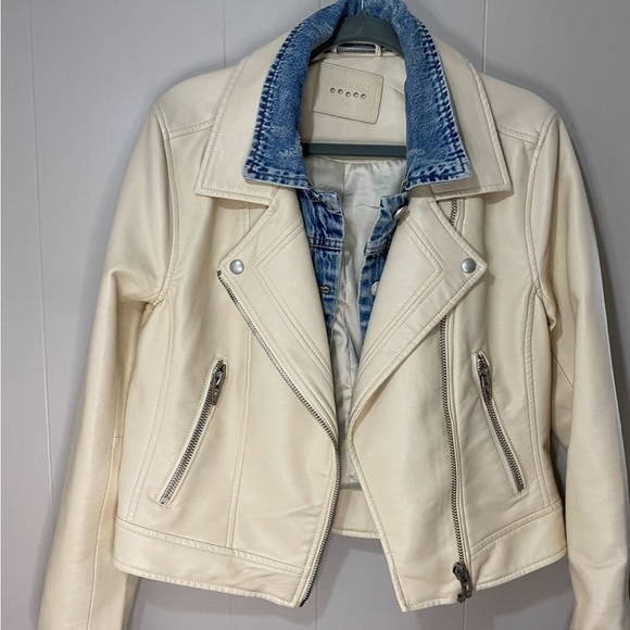 BLANK-NYC Cream white vegan leather jacket with removable denim collar. - Picture 5 of 15